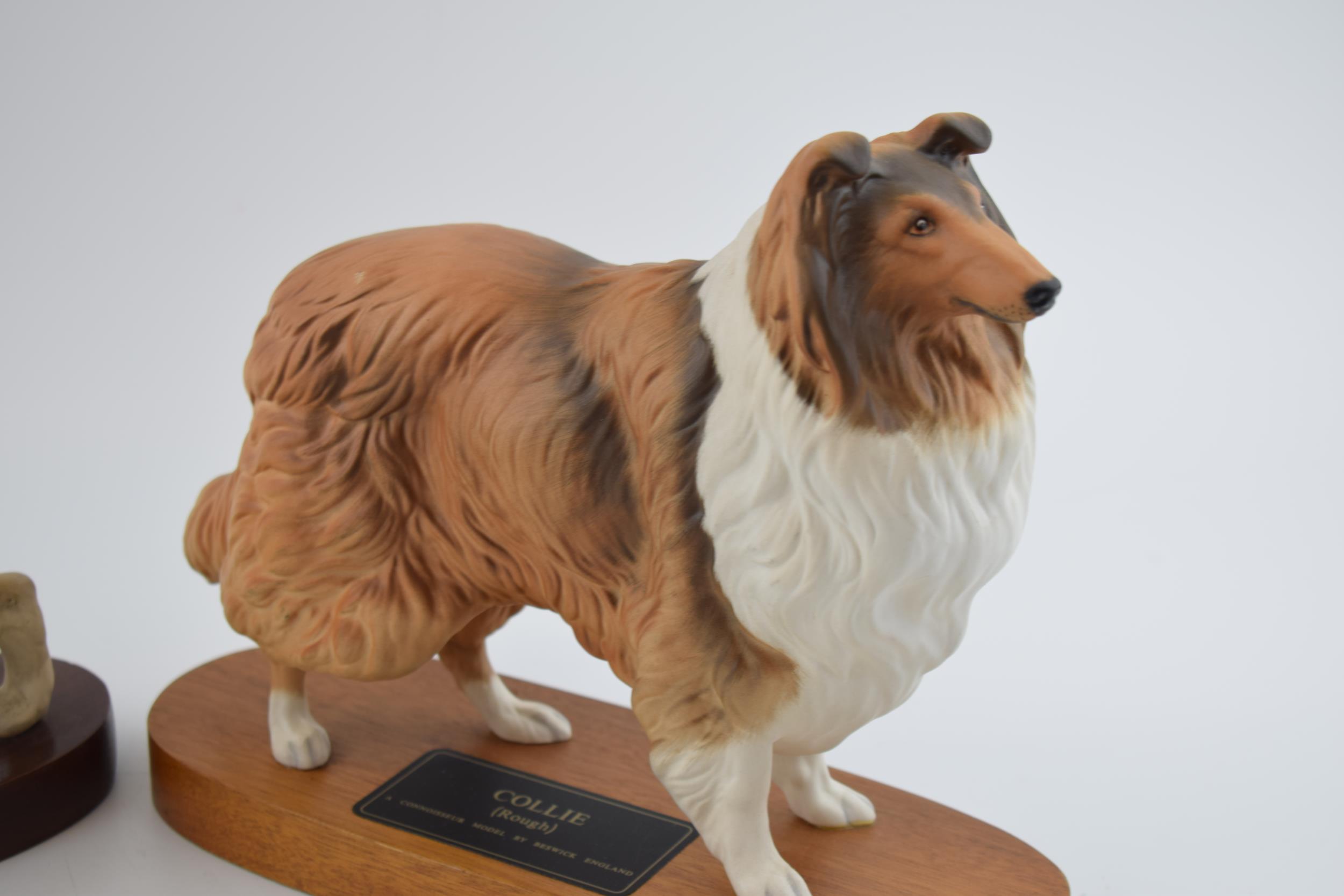 Beswick Connoisseur dogs to include Rough Collie and Alsatian (2), on bases. In good condition - Image 2 of 3