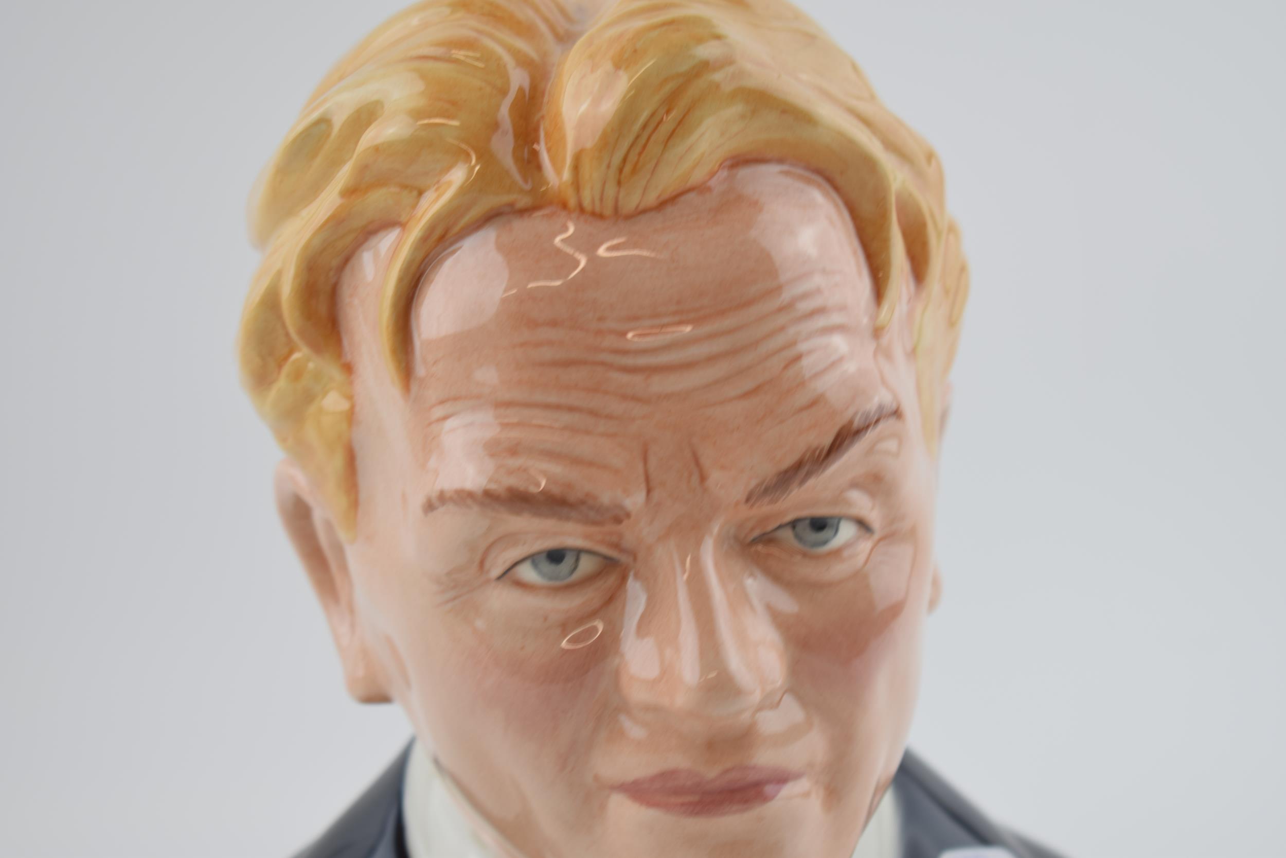 Bairstow Manor Pottery limited edition character bust James Cagney on wooden base. In good condition - Image 2 of 3