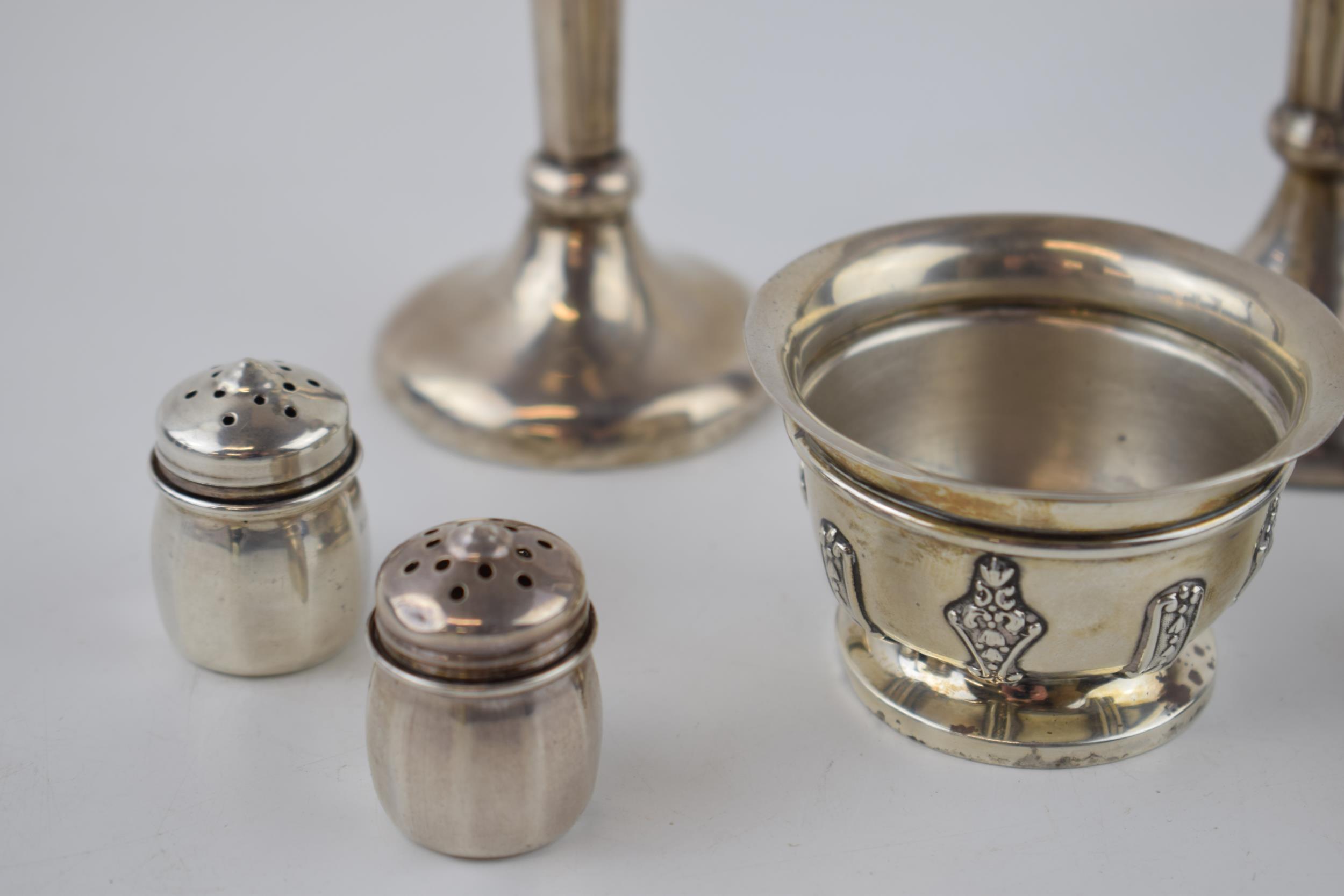 A collection of silver items to include a pair of silver bud vases a/f, Birmingham 1909 Charles S - Image 2 of 5