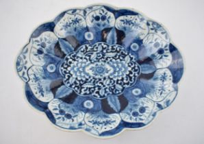 A late 18th century blue and white porcelain Worcester Kangxi Lotus pattern dessert dish, c. 1770.