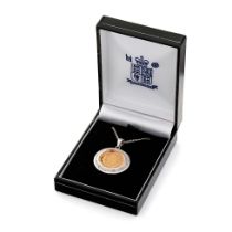 Half sovereign gold coin 2002, loose mounted in 9ct white gold mount set with white stones, together