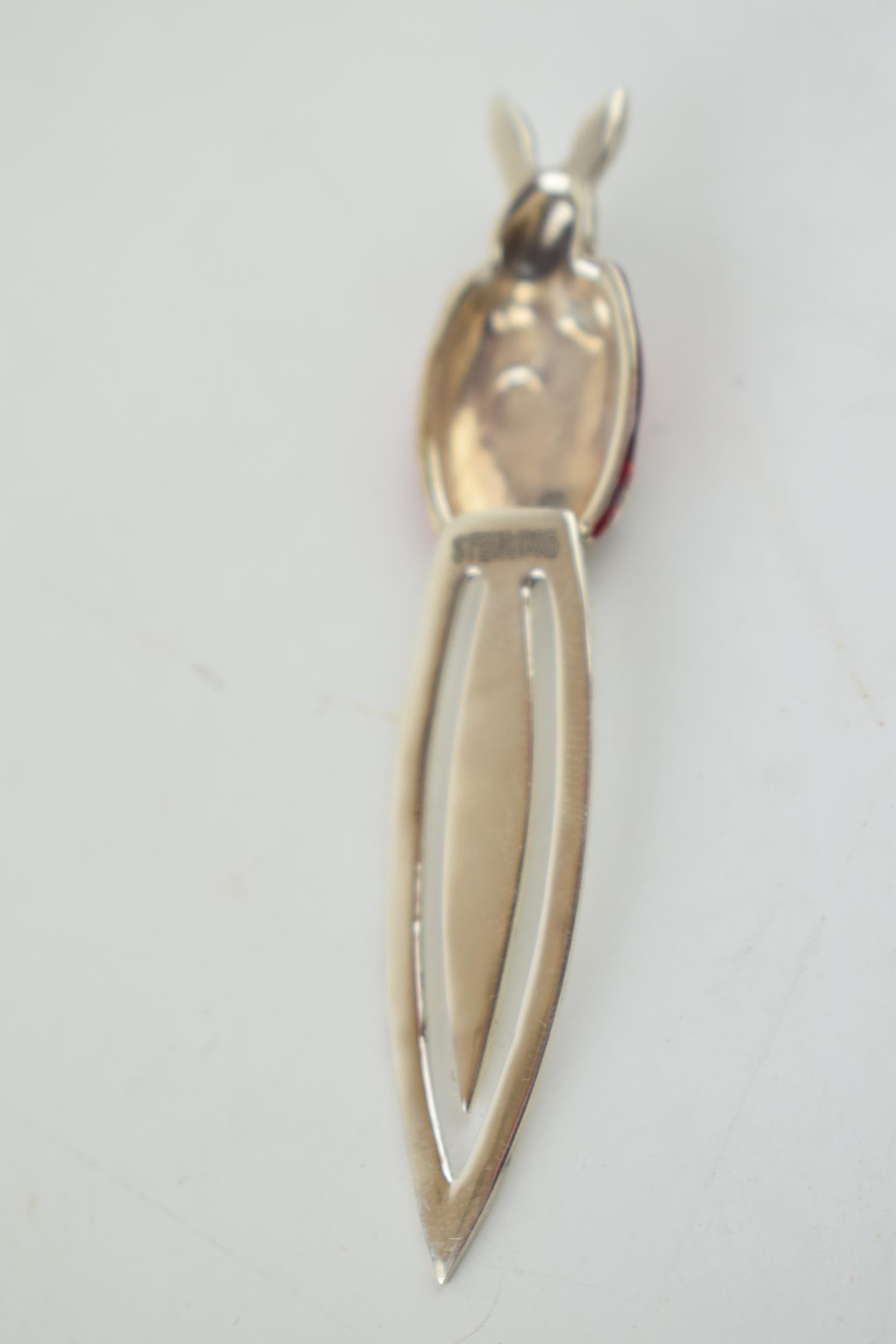 Sterling silver bookmark in the form of an easter bunny, 6.5cm tall. - Image 3 of 3