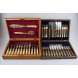 2 boxed canteen sets of silver plated cutlery sets in wooden fitted boxes, both complete (2).