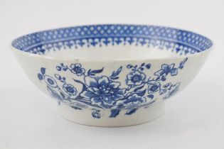 A late 18th century blue and white transfer-printed porcelain floral pattern bowl in the Worcester