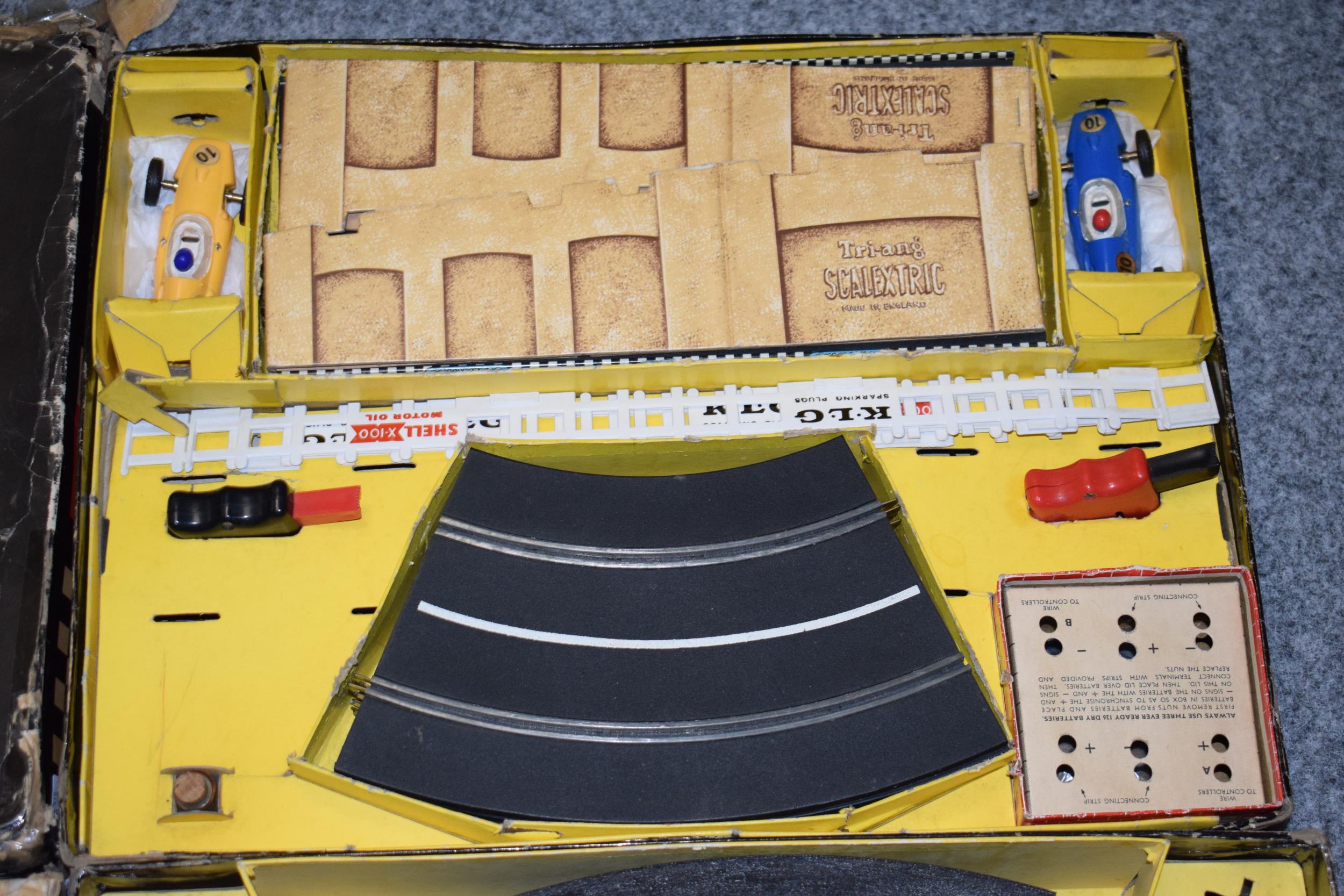 A collection of vintage Scalextric sets to include boxed 'Model Motor Racing' with track and - Image 5 of 5