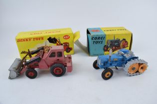 Boxed Corgi Toys Fordson "Power Major" with "Roadless" Half Tracks 54 vintage die-cast model vehicle