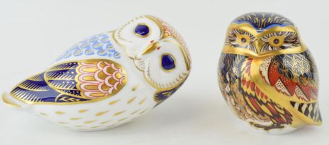 Two Royal Crown Derby paperweights, Little Owl with lavish decoration in blue, red and gold