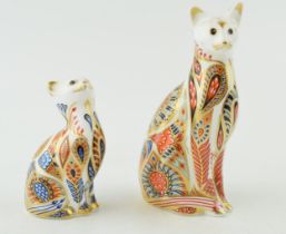 Two Royal Crown Derby paperweights, Siamese Cat, 14cm high and Siamese Kitten, 9cm high, decorated