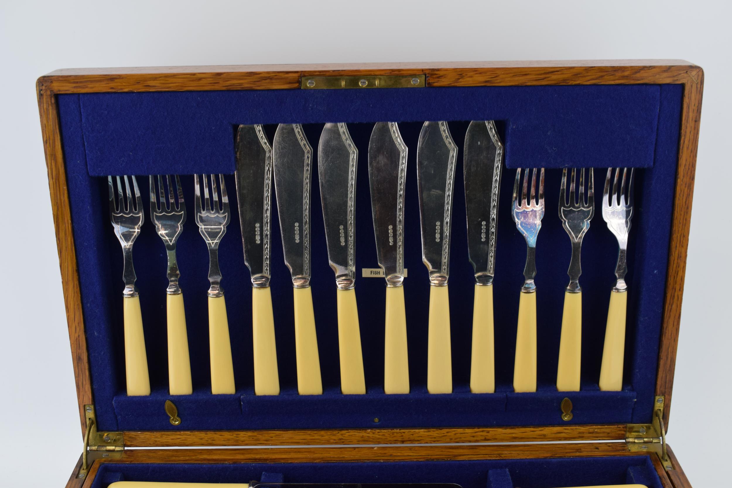 A silver-plated cutlery service in a golden oak canteen by George Butler & Co Sheffield. - Image 3 of 4