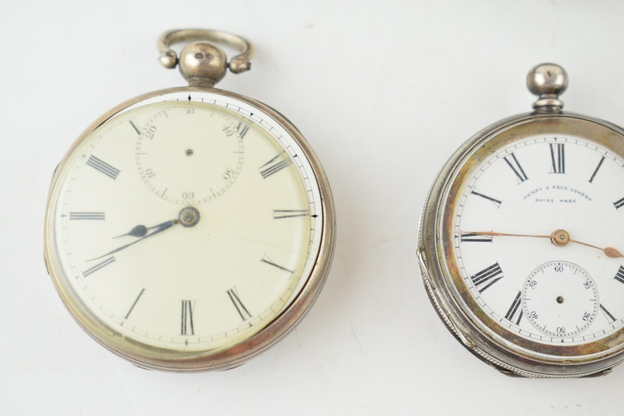 A collection of silver antique pocket watches a/f to include 1 plated example. (10) - Image 7 of 7