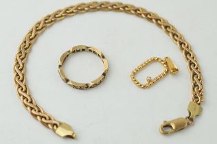 A collection of 9ct gold items to include a bracelet (length 18.5cm) a rings and a pendant. Weight