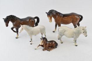 Beswick to include a grey Shetland horse, a grey thoroughbred and 2 other brown horses (4). In