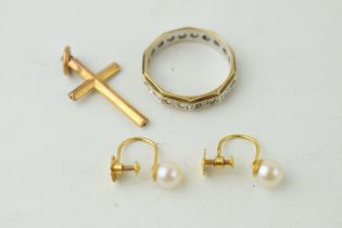 A 9ct gold eternity ring together with a pair of cultured pearl earrings, gross weight (4.4 grams)