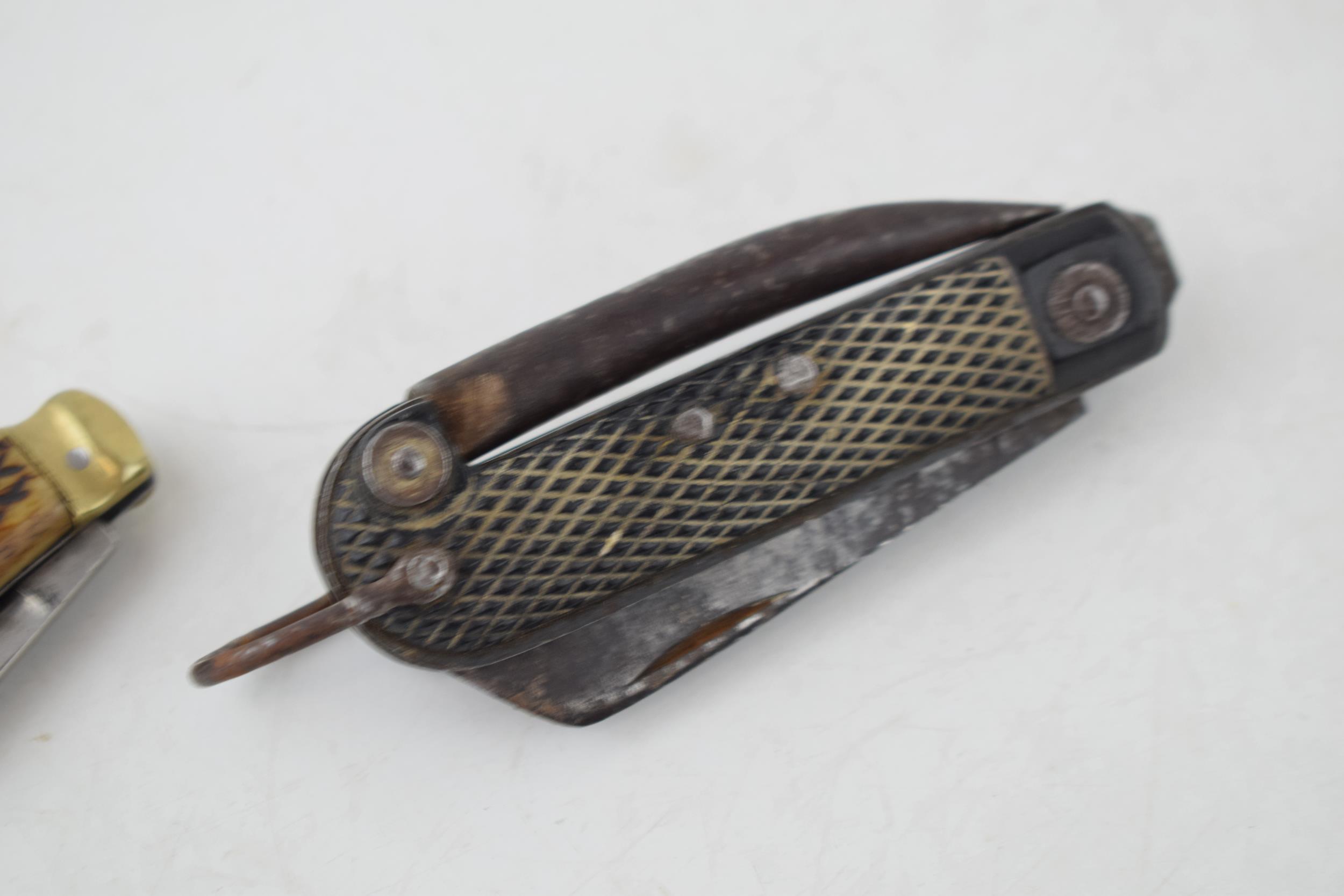 WWII era IXL George Wostenholm, Sheffield pocket knife marked with Broad-arrow and 1945, Rawson - Image 5 of 7