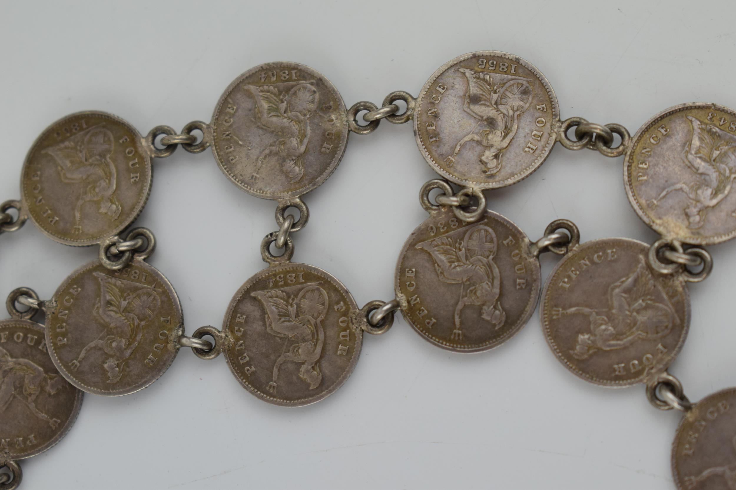 Georgian and Victorian silver coin necklet / chain to include a Georgian 1822 crown with other - Image 4 of 6