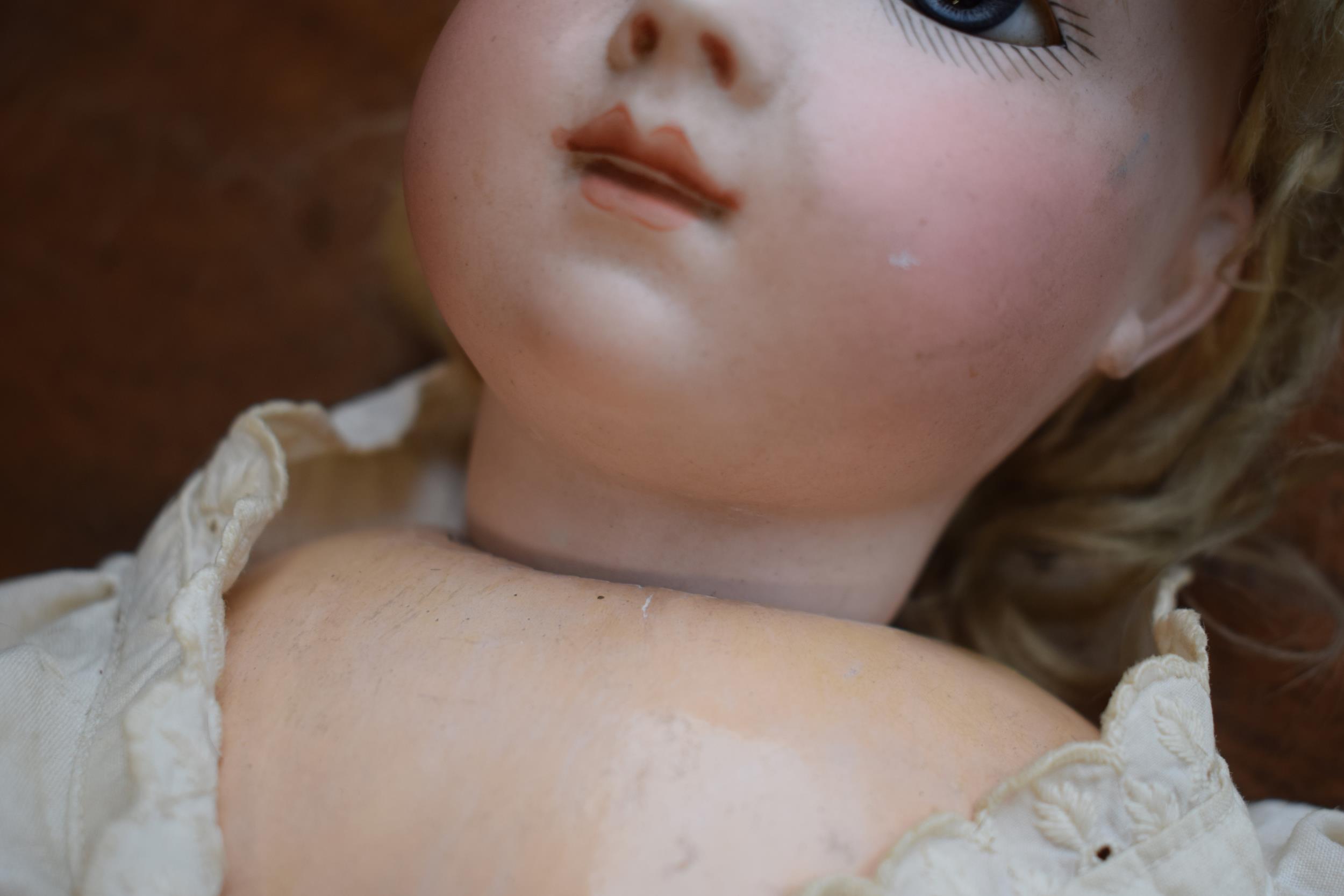 Bisque head antique doll, possibly Bro or Jumeau. Blue glass eyes with composite limbs. Height 52cm. - Bild 14 aus 53