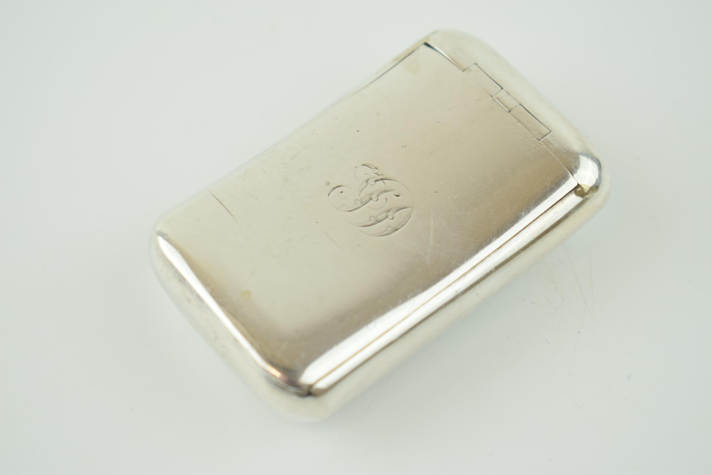 Georgian hallmarked silver snuff box with gilt-wash interior, London 1805, 'WT' maker, 41.9 grams, - Image 2 of 4