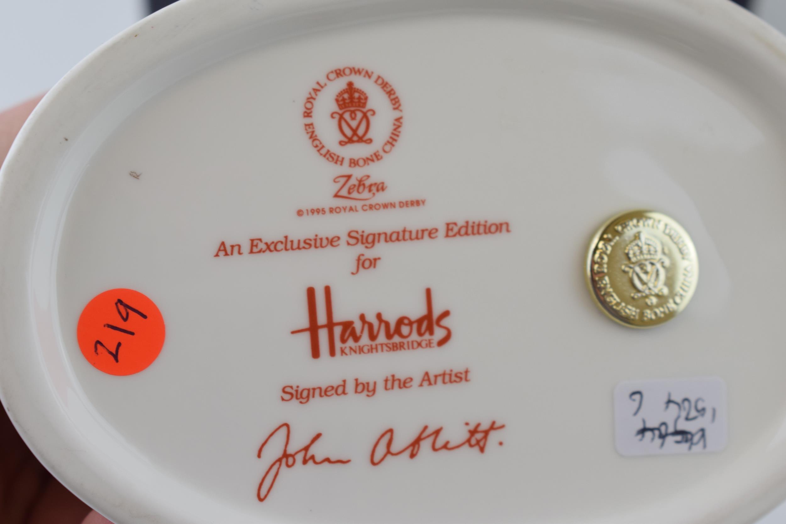 Boxed Royal Crown Derby paperweight, Harrods Zebra, 13cm high, an Exclusive Signature Edition for - Image 3 of 3