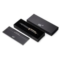 A Montblanc Meisterstuck 149 Fountain Pen in black with one broad and two narrow gold bands, 18ct