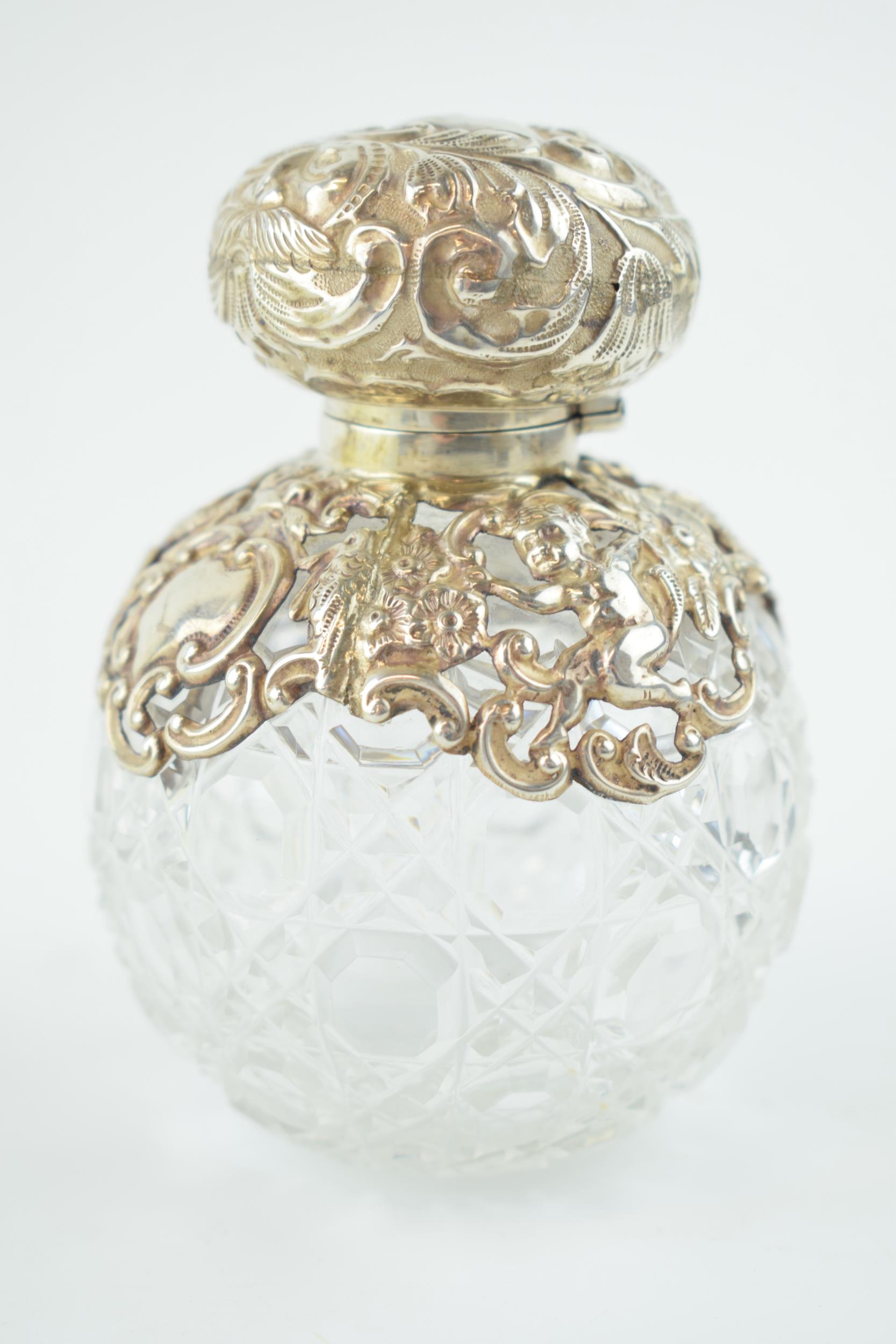 Silver mounted globular perfume bottle, Chester 1900, 10.5cm tall, with glass stopper. In good - Image 2 of 4