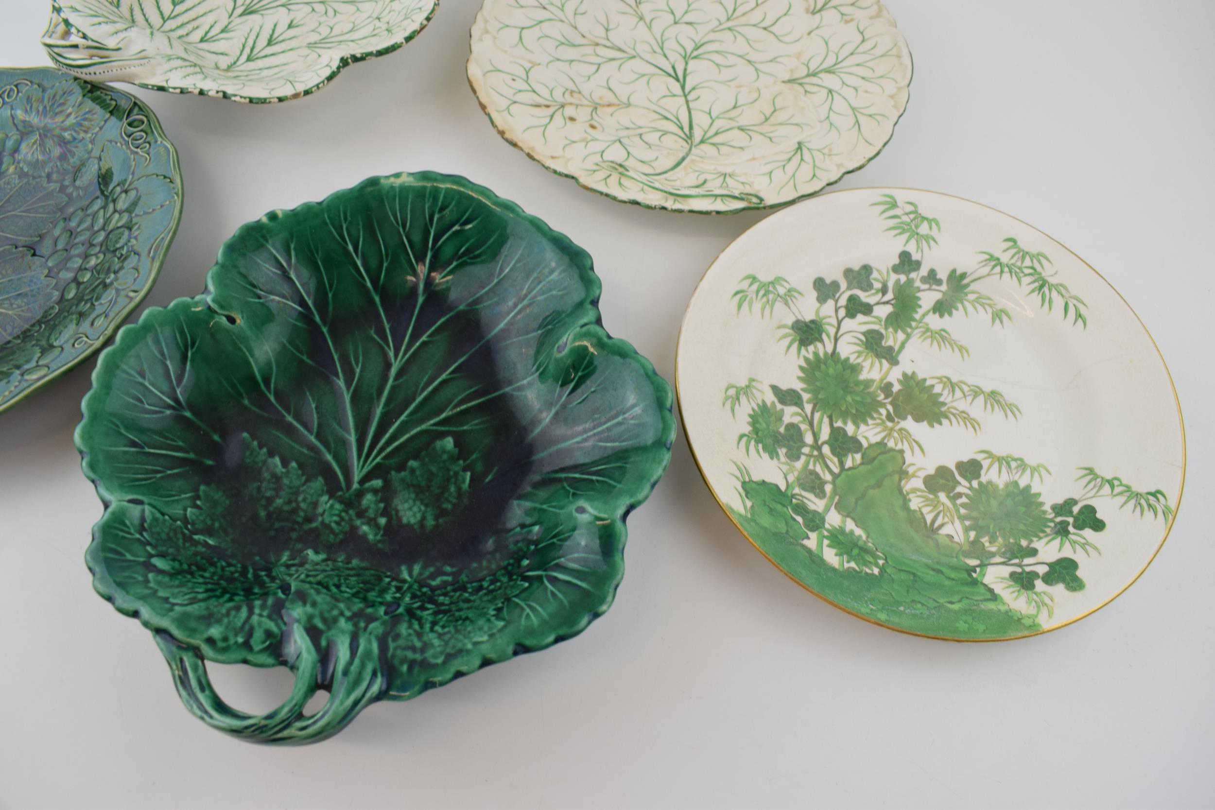 A group of early 19th century moulded green glaze and painted dessert wares and a similar Spode - Image 2 of 5