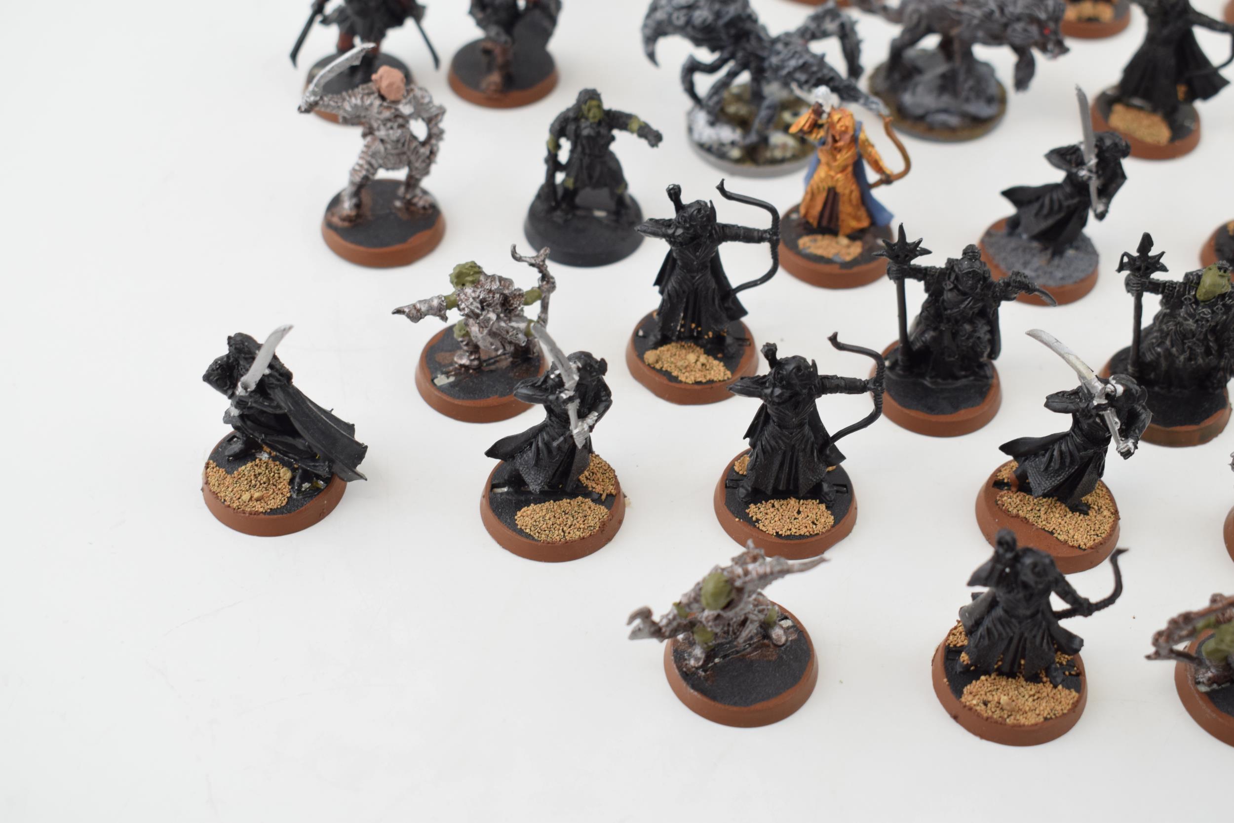A collection of cast metal war-games and miniature figures by 'Games Workshop' from the 'Lord of The - Image 7 of 7