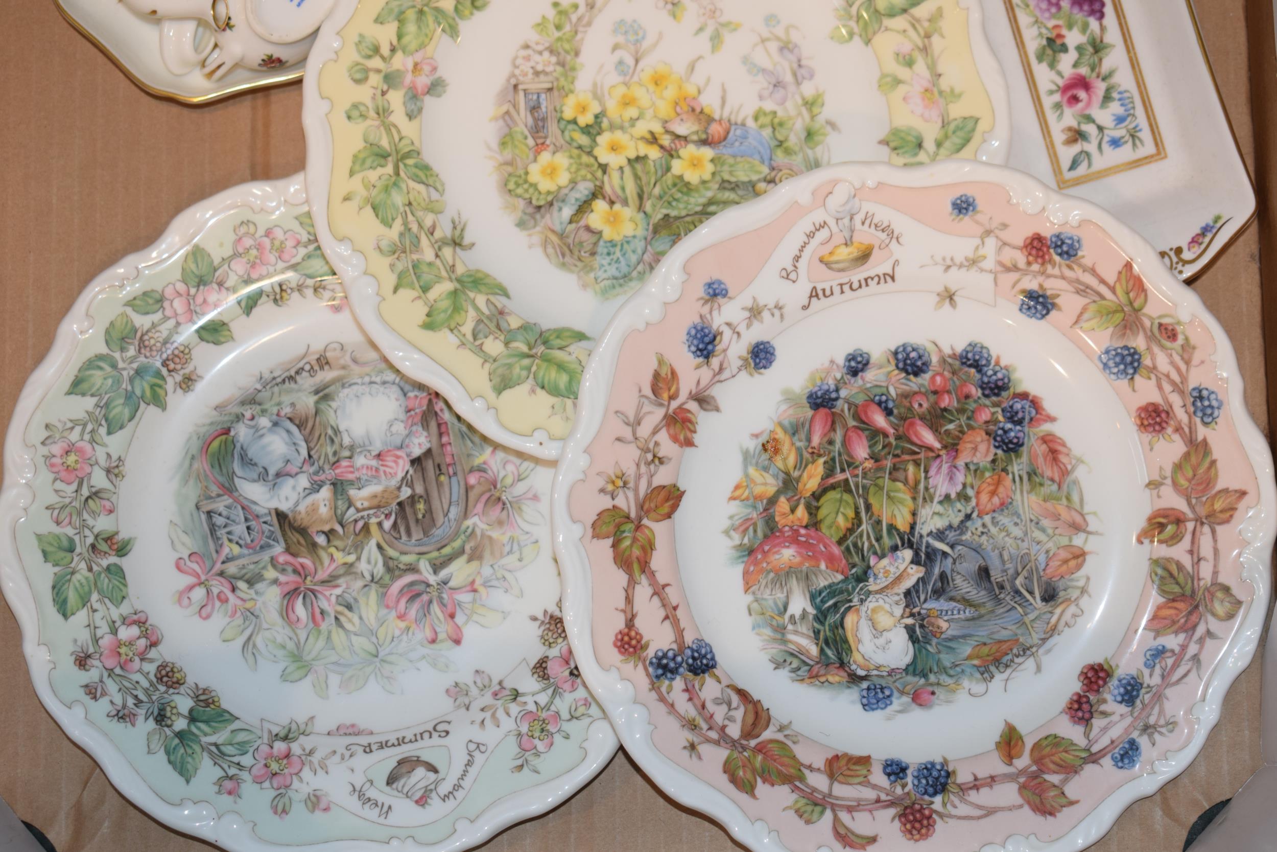 A collection of pottery to include three Royal Doulton Brambly Hedge Seasons plates, a miniature - Image 4 of 4