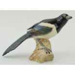 Beswick Magpie 2305. In good condition with no obvious damage or restoration.