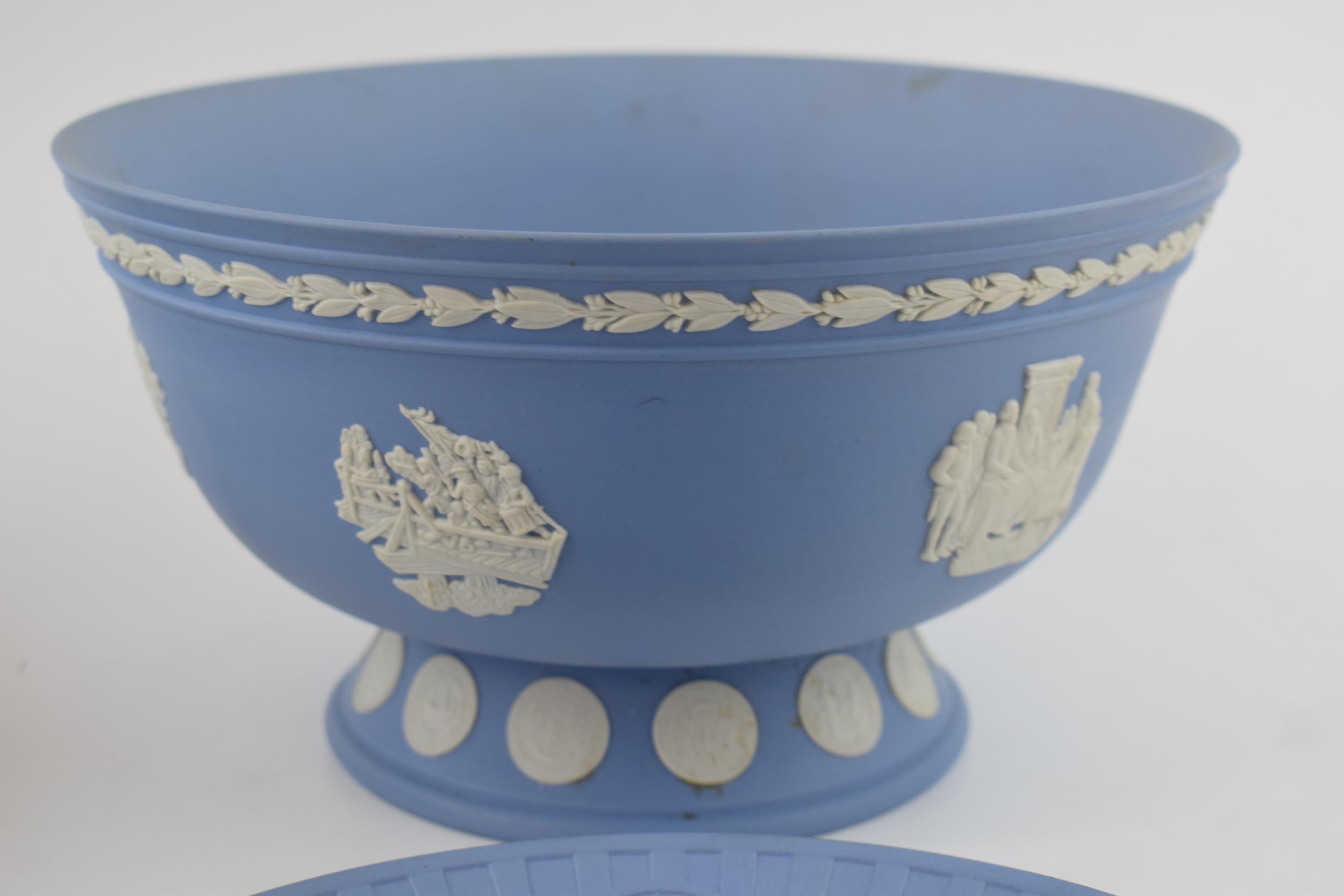 Wedgwood Jasperware in blue to include an American history pedestal bowl, another bowl and 2 - Image 2 of 3
