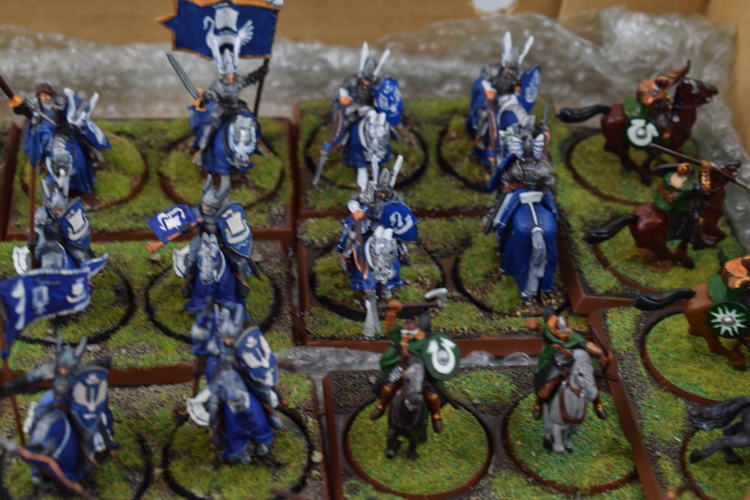 A collection of cast metal and plastic war-games and miniature figures by 'Games Workshop' from - Image 7 of 14