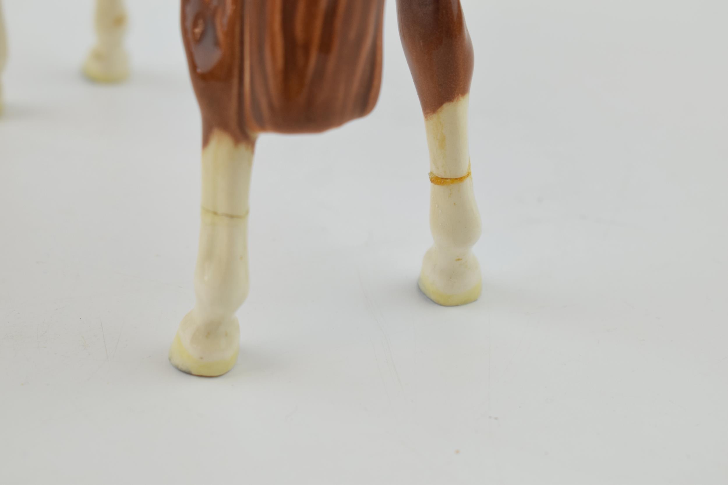 Beswick HM Queen Elizabeth II on chestnut Imperial horse trooping the colour 1546 (with damages). - Image 4 of 5