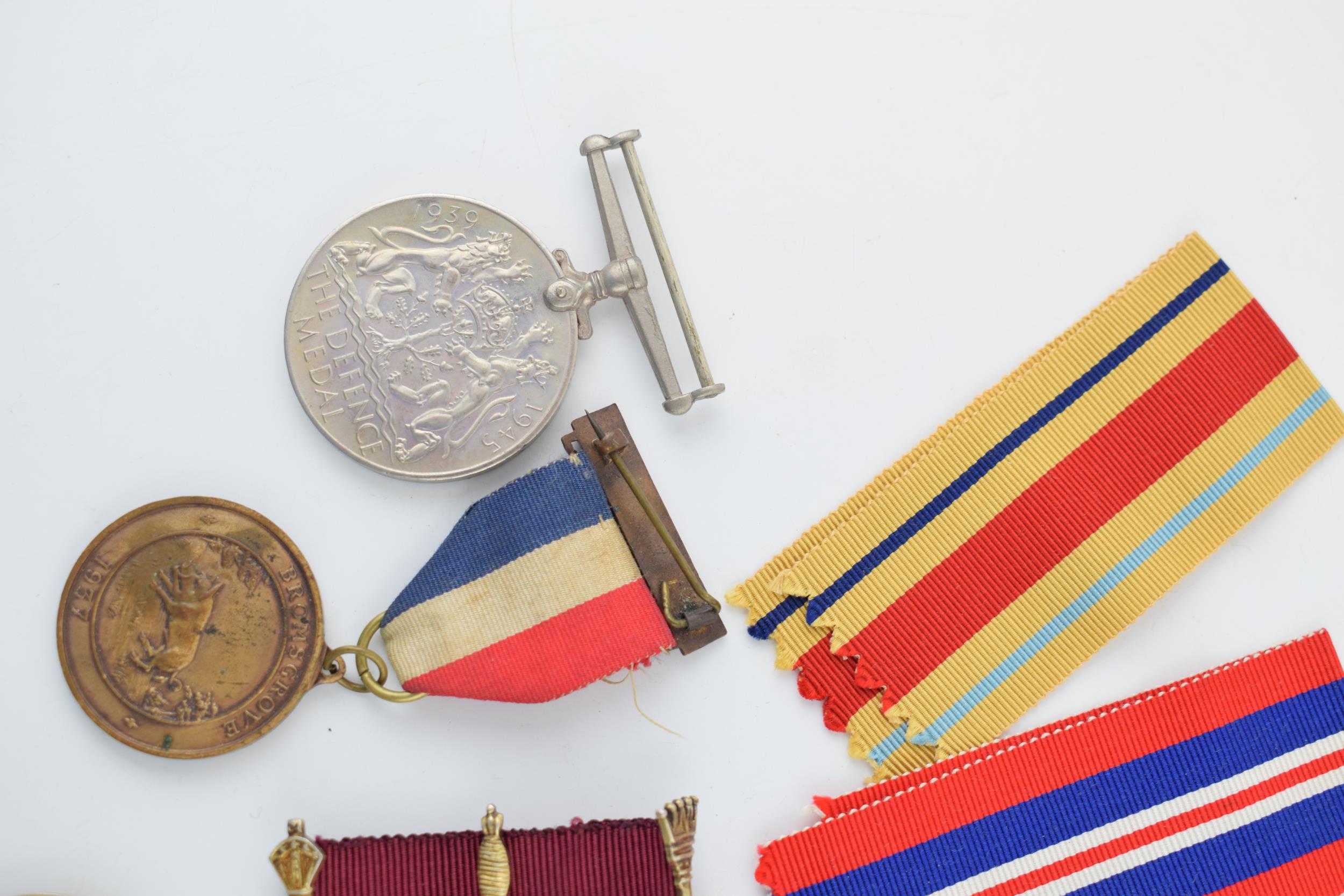 A collection of WWII medals (5) in original paper sleeves together with a silver Masonic medal and a - Image 4 of 4