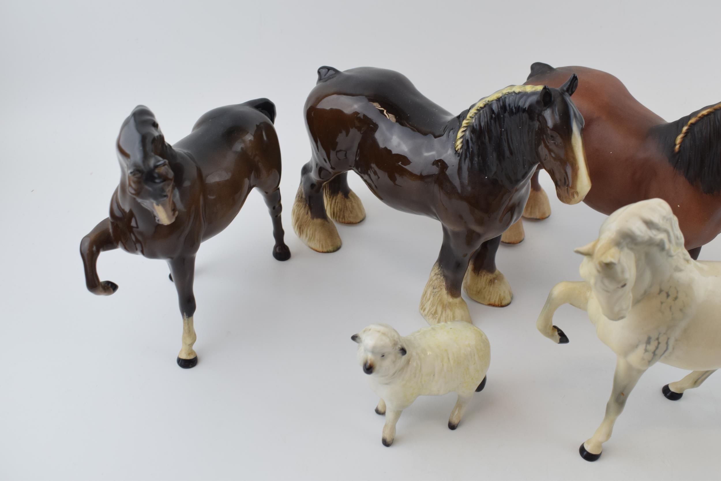 Beswick to include a matt brown shire, a gloss shire, a grey with leg tucked and others (6). In good - Image 3 of 4