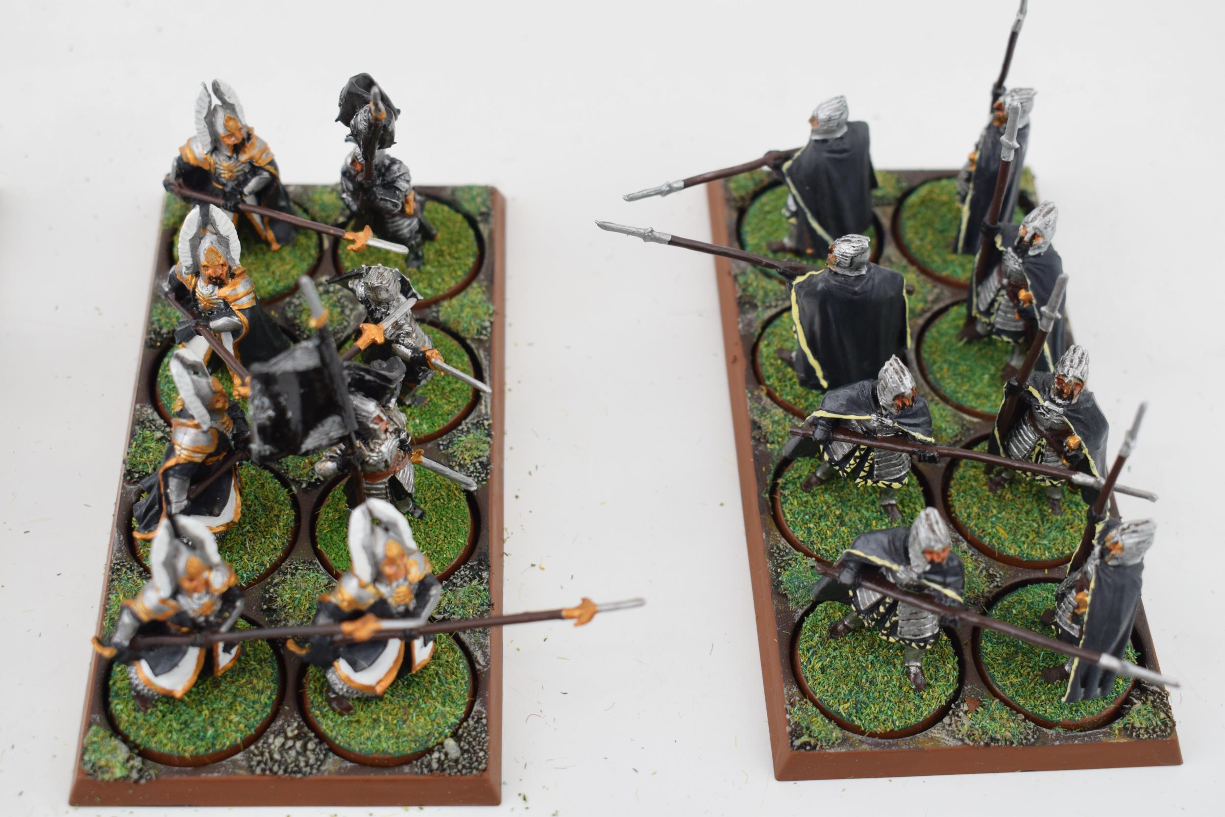 A collection of cast metal and plastic war-games and miniature figures by 'Games Workshop' from - Image 6 of 8