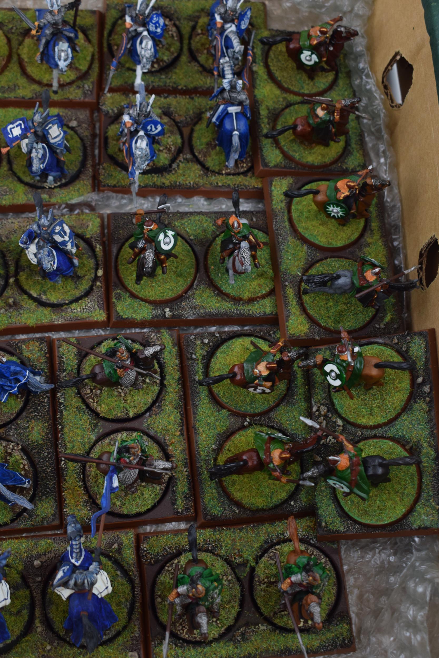 A collection of cast metal and plastic war-games and miniature figures by 'Games Workshop' from - Image 6 of 14