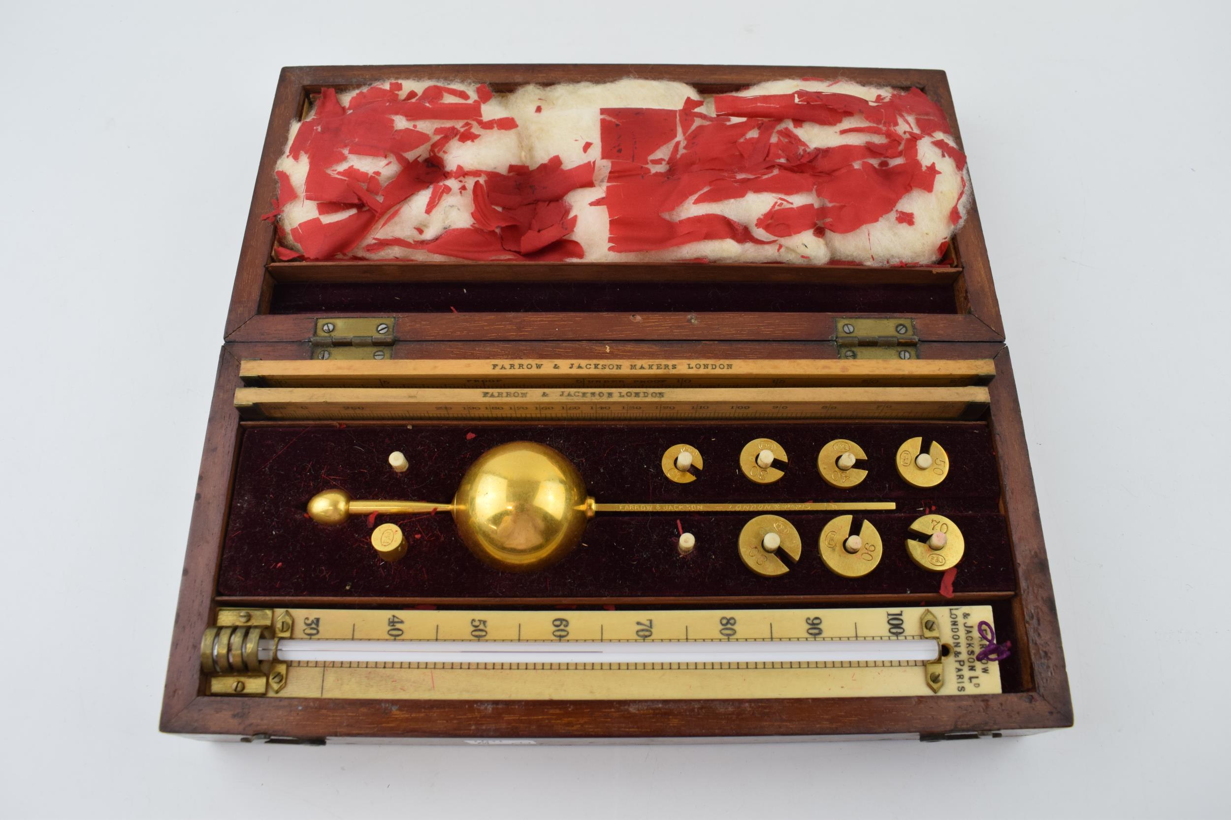 Mahogany cased 19th century Sikes' Hydrometer by Farrow & Jackson, London & Paris. 25cm x 12cm x