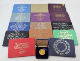 A collection of Royal Mint coin sets to include 1973, 1972, 1975, 1974, 1971, 1981, 1982, 1970,