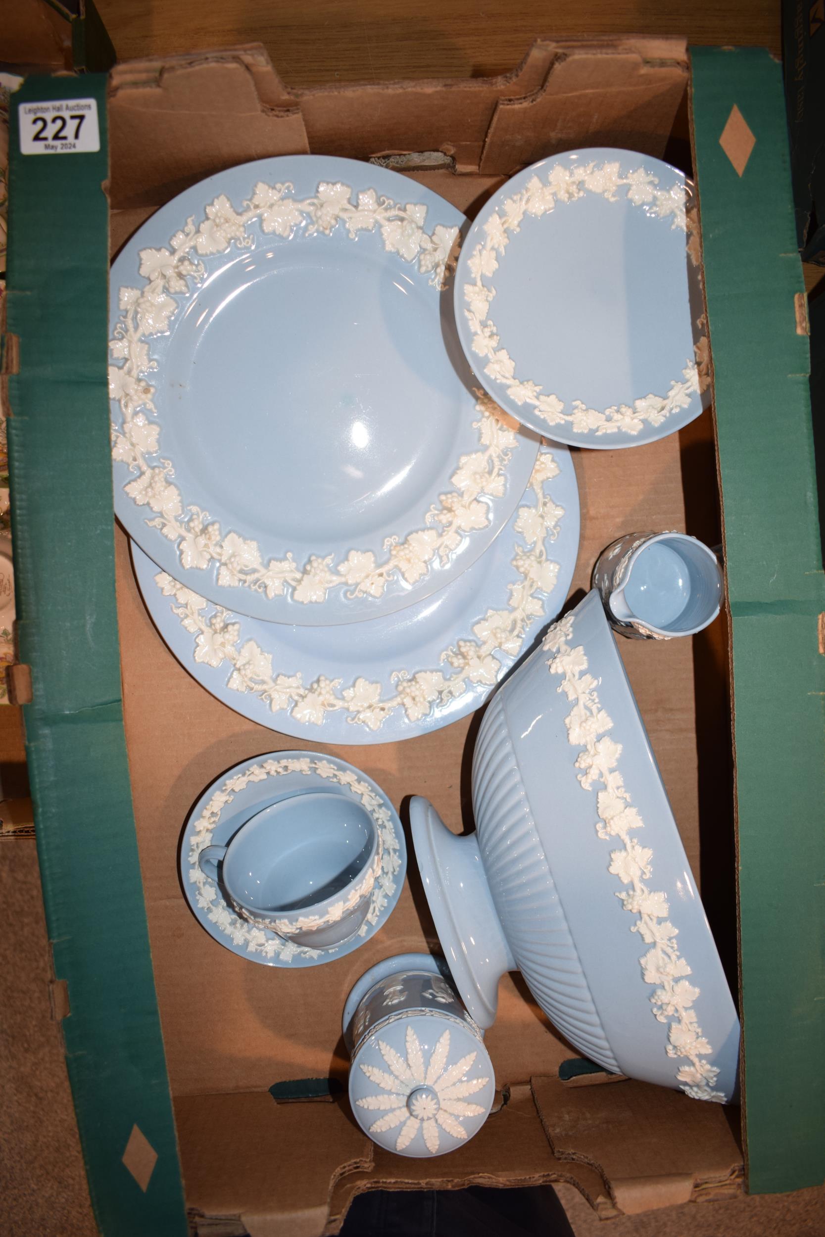 Wedgwood Queensware, white on blue, to include a tea cup and saucer, 2 dinner plates, a tazza, a - Image 2 of 5