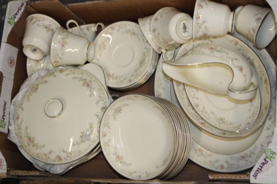 A large collection of Royal Doulton Diana tea and dinner ware to include bowls, cups, saucers, - Image 2 of 3