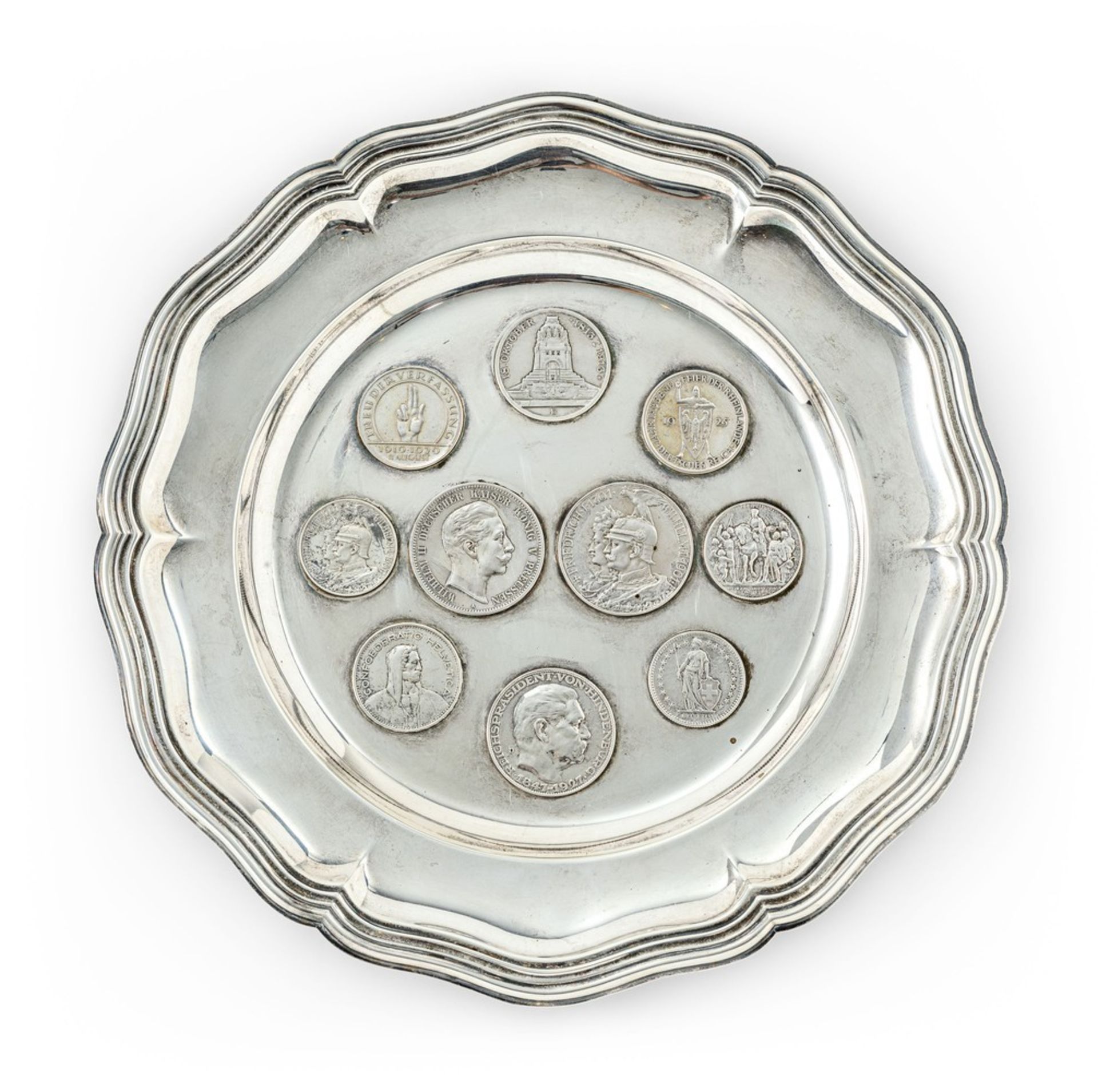 Münzteller mit 10 verschiedenen eingelassenen Silbermünzen