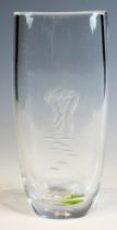 Vase mit badendem Knaben Vicke Lindstrand für Kosta Glasbruk AB, Schweden, 1950er Jahre