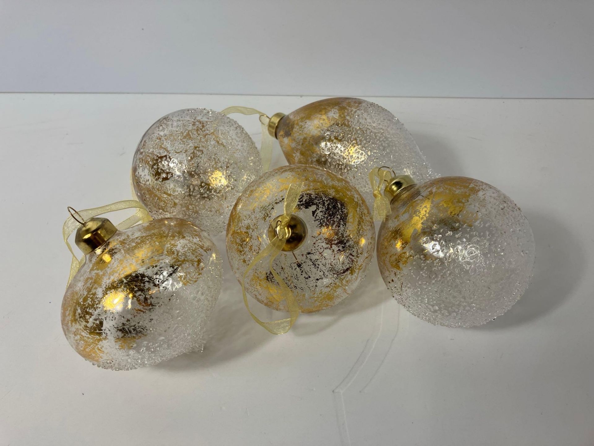 RRP £15.00 6 DIPPED BAUBLES