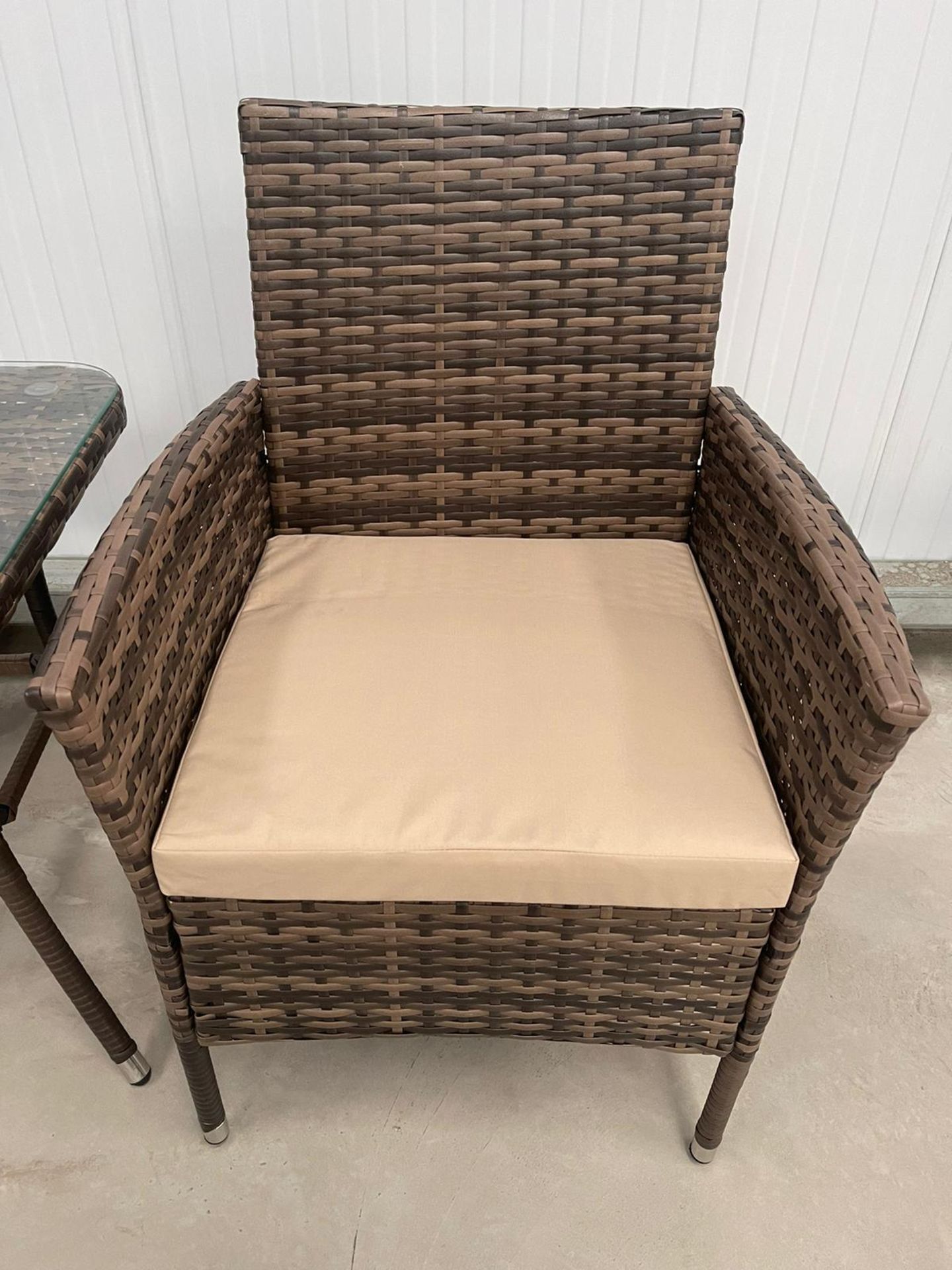 RRP £229 - NEW BROWN BISTRO SET WITH TALL TABLE. TABLE 46 X 46 X 62CM, CHAIR 51 X 60 X 83XM - Image 4 of 4