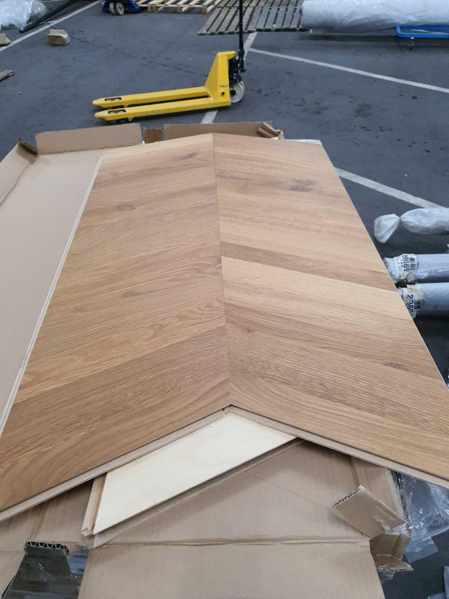 5 Boxes Of Quick Step Parquet Hardwood Flooring 1 Box Civers 1.302m2 - Image 2 of 5