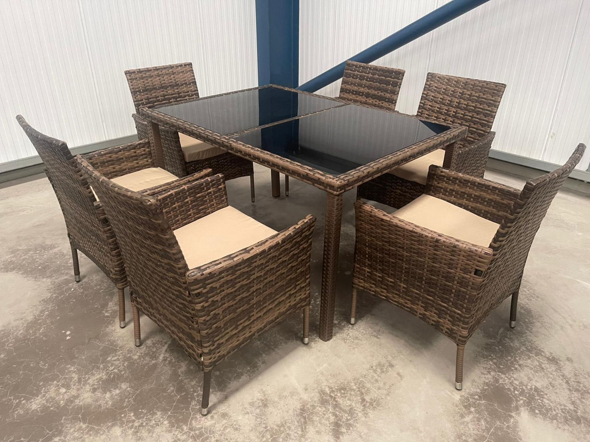 RRP £999 - NEW BROWN SIX SEAT DINING SET WITH SIX CHAIRS - LUXURY BLACK GLASS TOPPED DINING TABLE