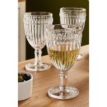 RRP £20 - Julipa Set of 4 Wine Glasses LU9127