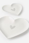 RRP £22 - Cosy Heart Serving Platters ZO4128