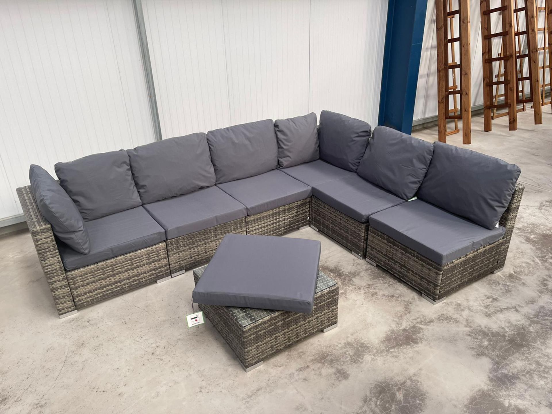 RRP £899 - NEW GREY U-SHAPED MODULAR SOFA WITH GLASS TOPPED COFFEE TABLE. VERY VERSITILE SET THAT - Image 4 of 9