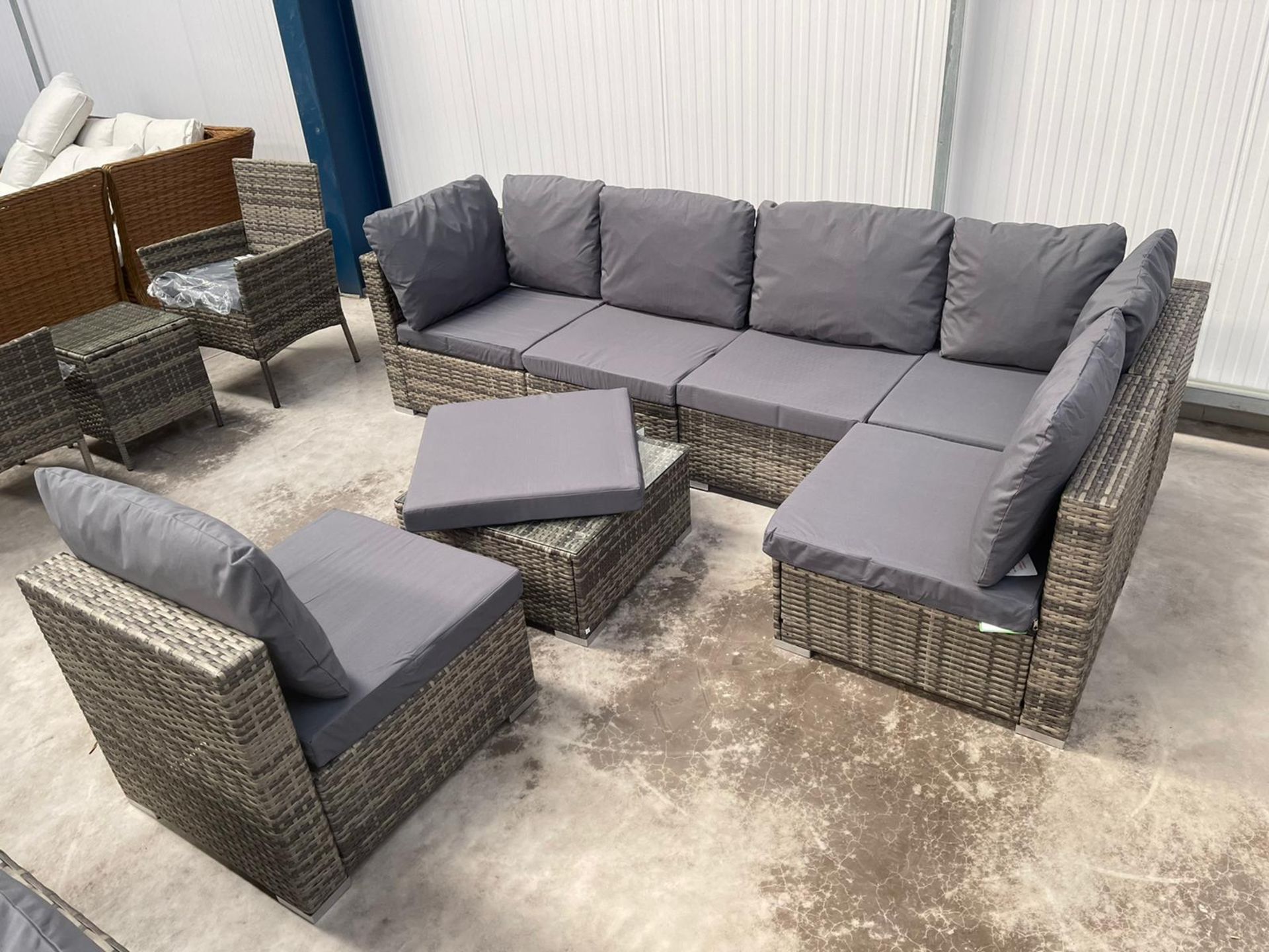 RRP £899 - NEW GREY U-SHAPED MODULAR SOFA WITH GLASS TOPPED COFFEE TABLE. VERY VERSITILE SET THAT - Image 9 of 9