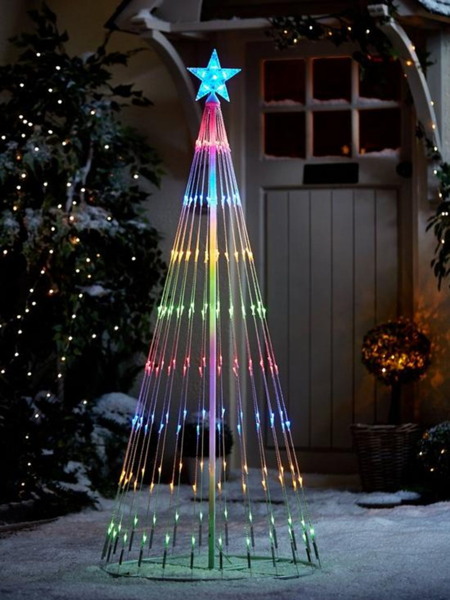 RRP £69.99 - 5.5ft Waterfall LED Indoor/Outdoor Christmas Tree Light NW94A